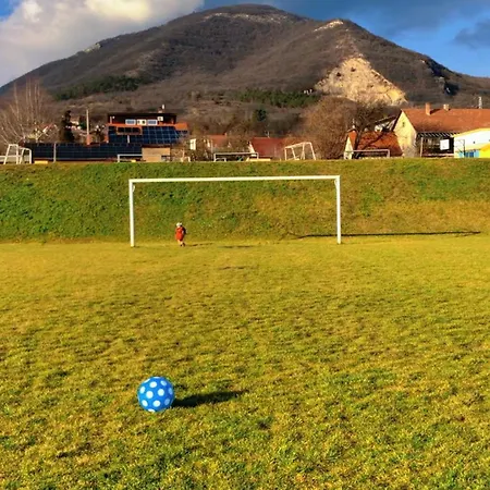 Hegyi Panorámás Csillagos Ház