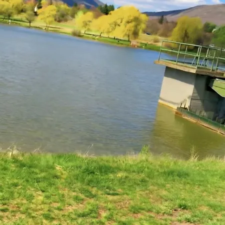Hegyi Panorámás Csillagos Ház Alojamento de Turismo Selvagem