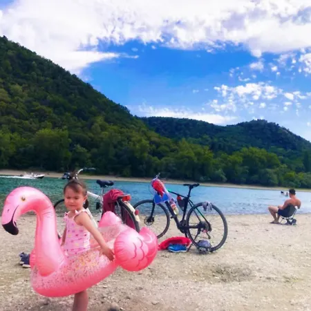 Hegyi Panorámás Csillagos Ház Alojamento de Turismo Selvagem Pilisszanto